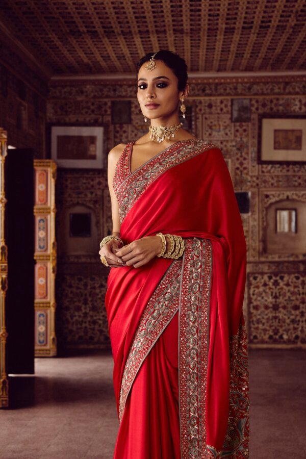 Shyamangi Embroidered Silk Saree - Red - Image 4